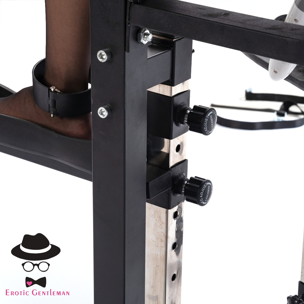 Large BDSM sex furniture queen training chair punishment props torture rack bondage fixed chair插图4 Large BDSM sex furniture queen training chair punishment props torture rack bondage fixed chair插图4